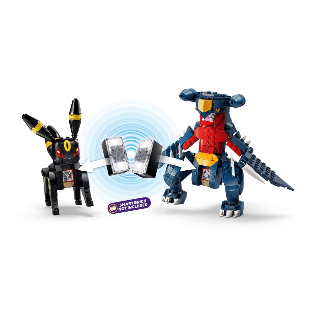 LEGO SMART Play™: Umbreon vs. Garchomp Championship Battle